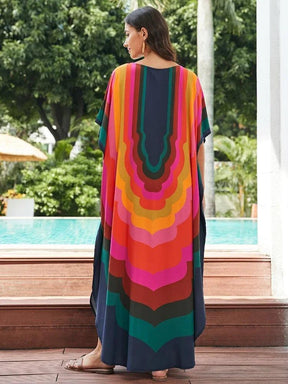 Vestido Amplo Multicolor você encontra na Sua Boutique por apenas  ! Com Frete Grátis para todo Brasil, podendo parcelar em até 10X Sem Juros! Alé,m disso ganhe 10% OFF no PIX! 