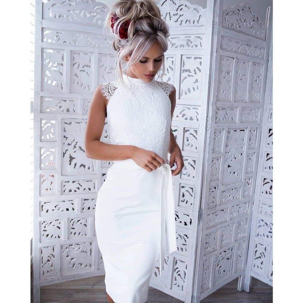 Vestido Branco com Renda Sexy você encontra na Sua Boutique por apenas  ! Com Frete Grátis para todo Brasil, podendo parcelar em até 10X Sem Juros! Alé,m disso ganhe 10% OFF no PIX! 