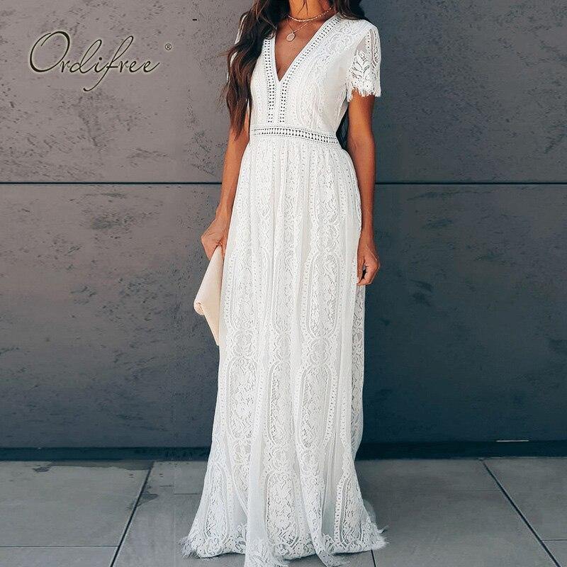 Vestido Dream com Detalhe no Decote você encontra na Sua Boutique por apenas  ! Com Frete Grátis para todo Brasil, podendo parcelar em até 10X Sem Juros! Alé,m disso ganhe 10% OFF no PIX! 