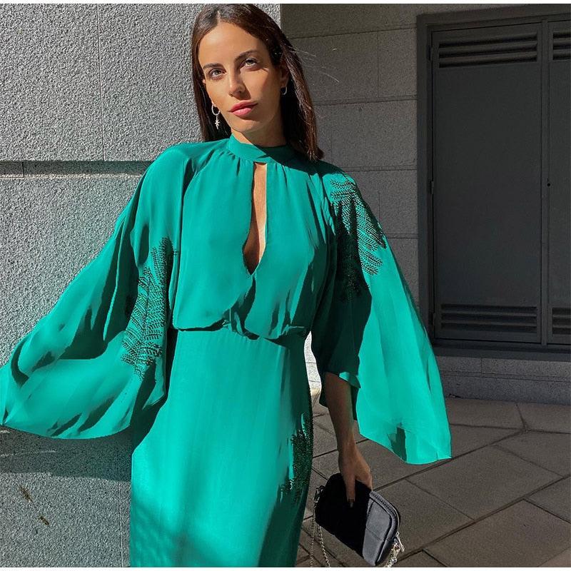 Vestido Elegance Suzi você encontra na Sua Boutique por apenas  ! Com Frete Grátis para todo Brasil, podendo parcelar em até 10X Sem Juros! Alé,m disso ganhe 10% OFF no PIX! 