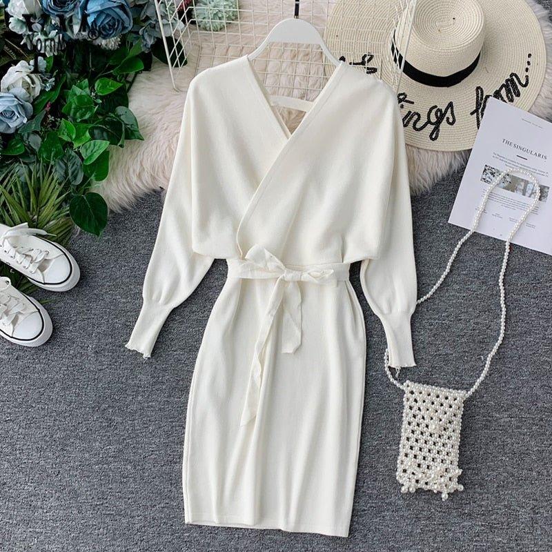 Vestido Fashion White você encontra na Sua Boutique por apenas  ! Com Frete Grátis para todo Brasil, podendo parcelar em até 10X Sem Juros! Alé,m disso ganhe 10% OFF no PIX! 