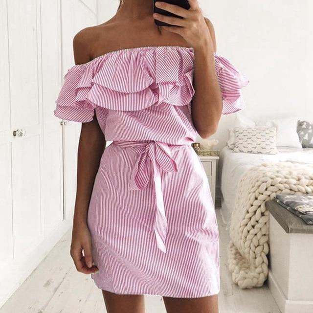 Vestido Ombro a Ombro Babado você encontra na Sua Boutique por apenas  ! Com Frete Grátis para todo Brasil, podendo parcelar em até 10X Sem Juros! Alé,m disso ganhe 10% OFF no PIX! 